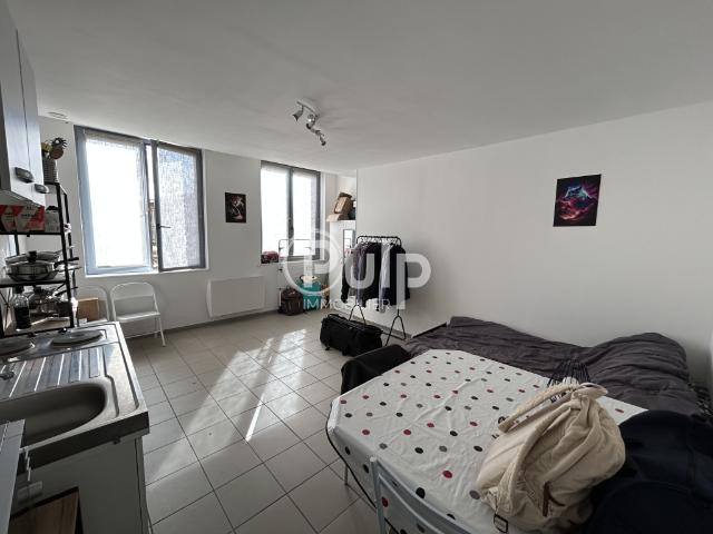 Beau studio Douai centre