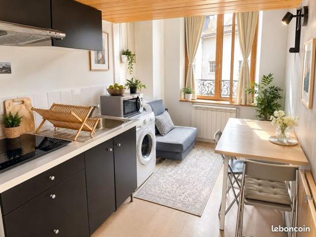 Beau studio idéalement placé