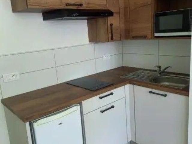 Beau studio meublé 11m² entièrement rénové