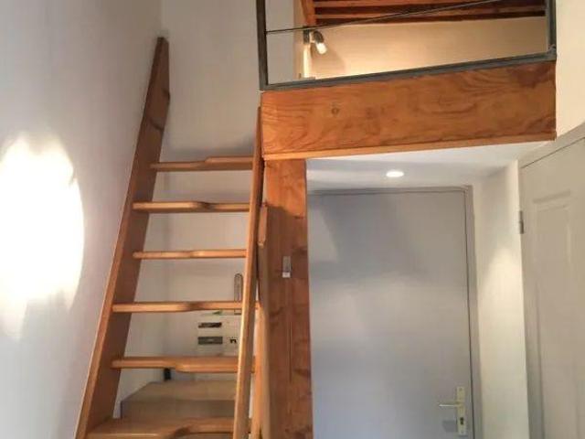 Beau studio meublé 14m² Quai de Saône LYON 1