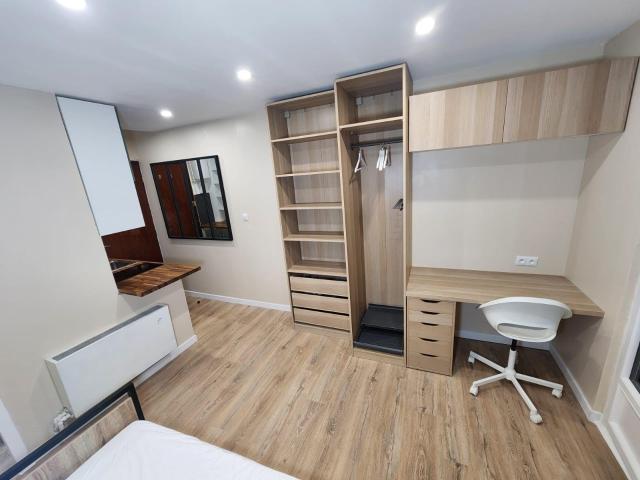 Beau studio meublé 15 m² entièrement rénové