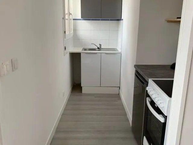 Beau studio meublé 15m² avec terrasse 18m²