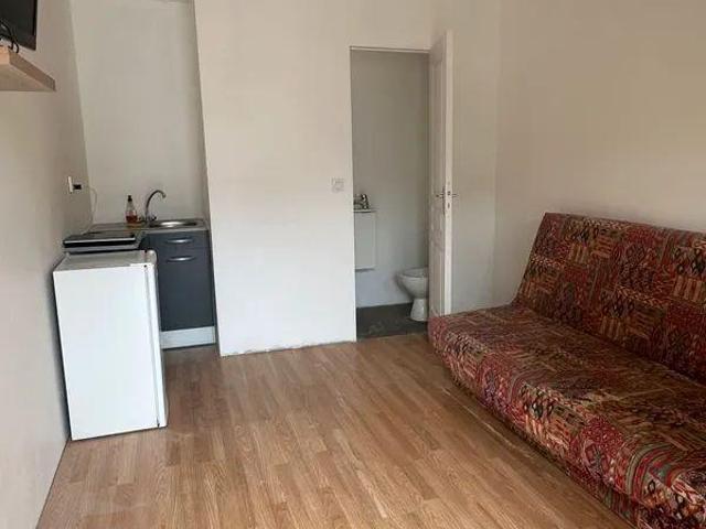 Beau studio meublé 15m² à Bègles