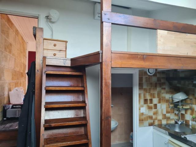 Beau studio meublé 15m² Quartier Capucins