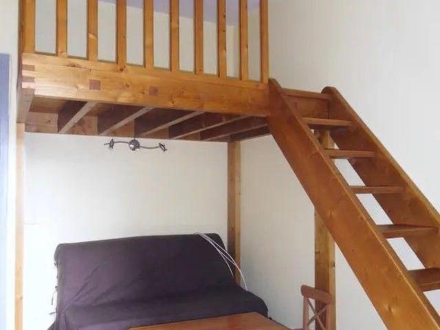 Beau studio meublé 17m² quartier gare