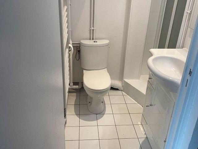 Beau studio meublé 18m²