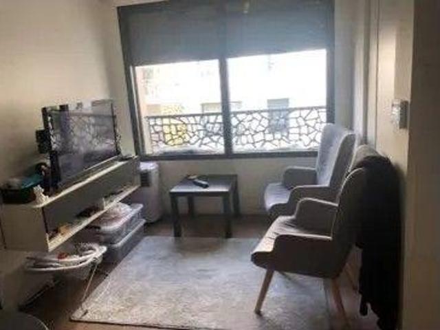 Beau studio meublé 18m²