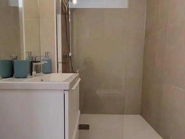 Beau studio meublé 20m² avec balcon refait à neuf