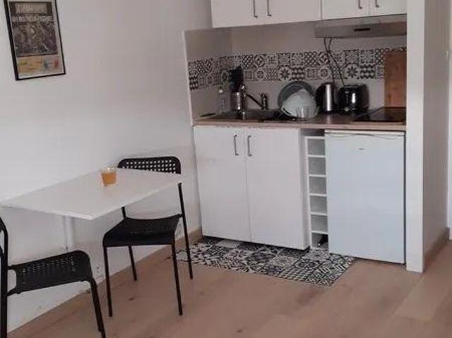 Beau studio meublé 20m² entièrement rénové