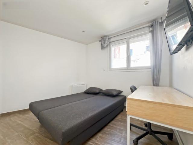 Beau studio meublé 20m² indépendant à Loos