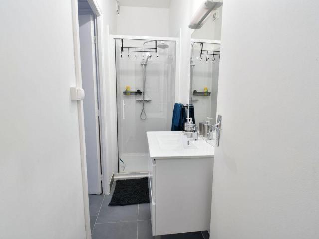 Beau studio meublé 22 ² Gurvan Rennes