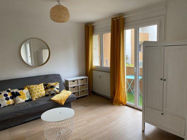 Beau studio meublé 22m²