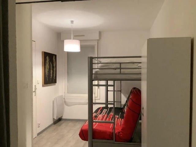 Beau studio meublé 23m² avec grand balcon