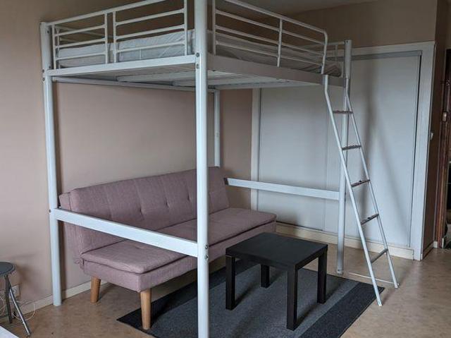 Beau studio meublé 24m² calme tout équipé