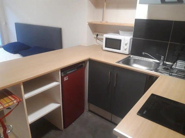 Beau studio meublé 24m² rue Désiré Claude