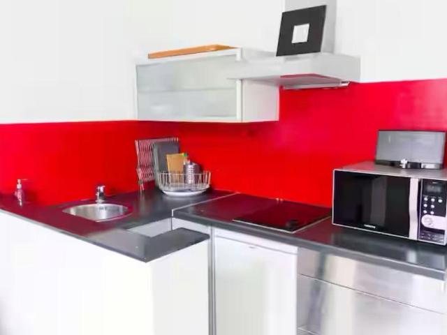 Beau studio meublé 26 m² proche Pigalle/ Blanche