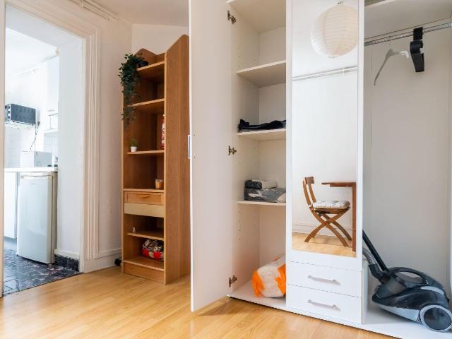Beau studio meublé 28m²