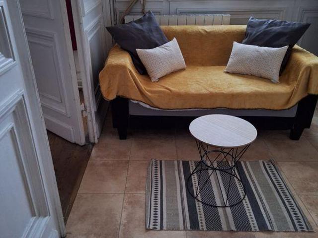 Beau studio meublé 30m²