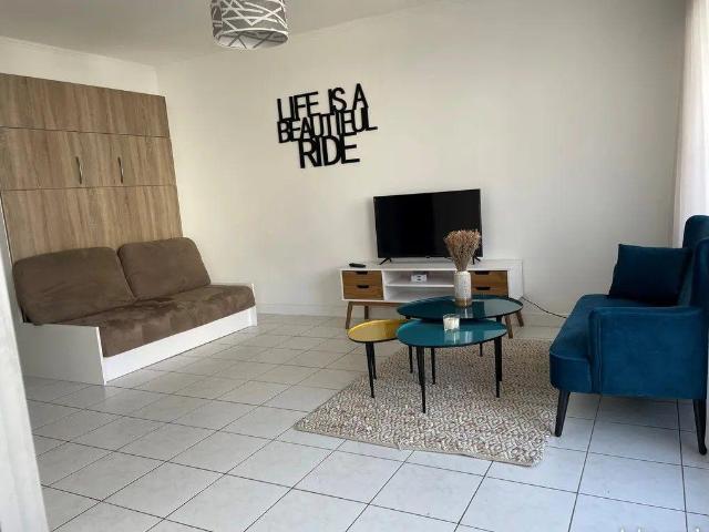 Beau studio meublé 31m² rénové avec balcon