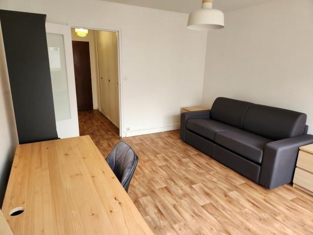 Beau studio meublé 32m²