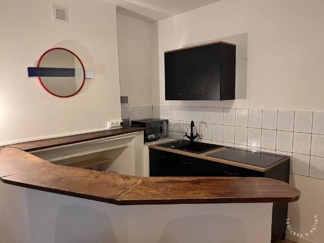 Beau studio meublé 46m² avec parking