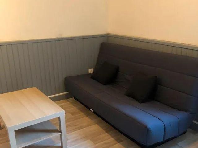 Beau studio meublé à Grenoble