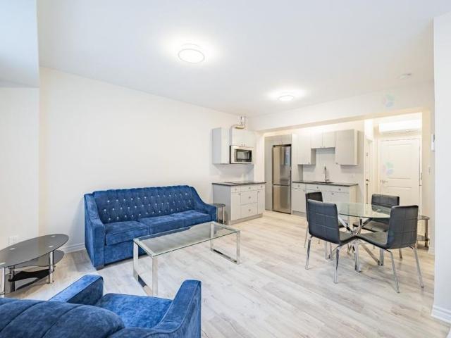 Beau studio meublé à louer