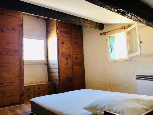 Beau studio meublé de 24m² très lumineux