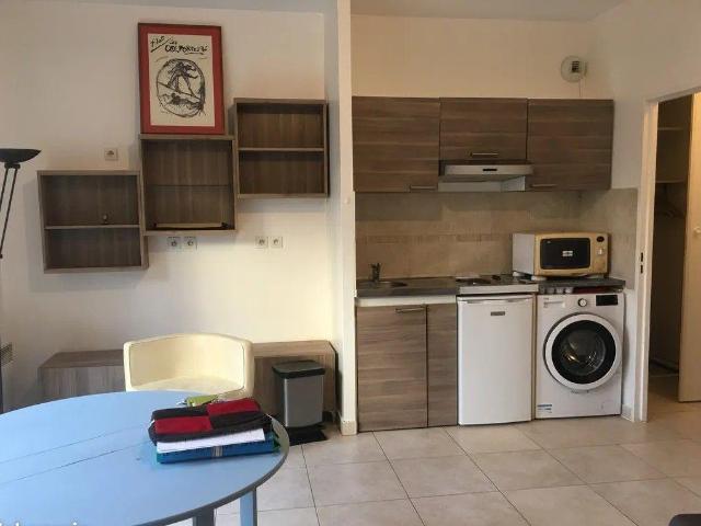 Beau studio meublé de 29m² avec terrasse/jardin