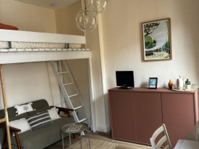 Beau studio meublé en centre