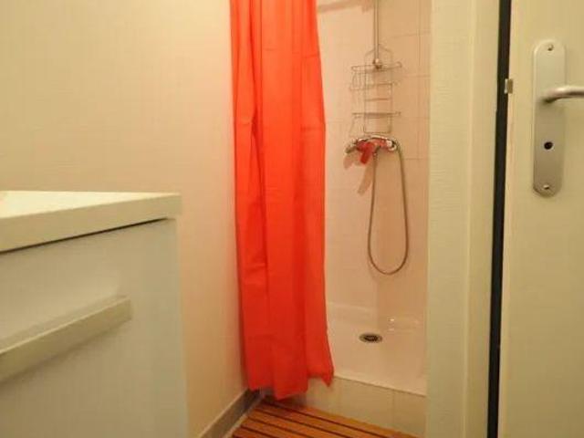 Beau studio meublé et équipé 20m² proche gare