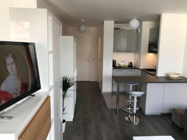 BEAU STUDIO MEUBLÉ HAUT STANDING 31m²