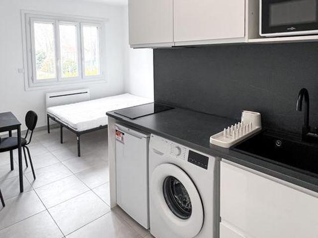 Beau studio neuf meublé 20m²