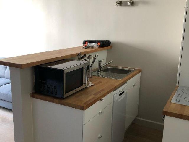 Beau studio/F1Bis meublé 31m² avec balcon