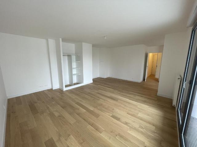 BEAU T4 NEUF VILLEJUIF