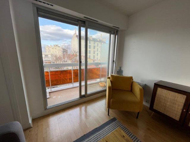 Beau T1 meublé 24m² Saint Maur des Fossés