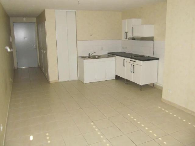 Beau T1 Bis 36m²  6 Avenue Marie Reynoard
