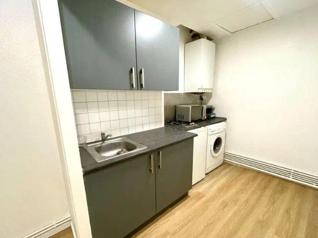 Beau T1 30m² hypercentre Royale