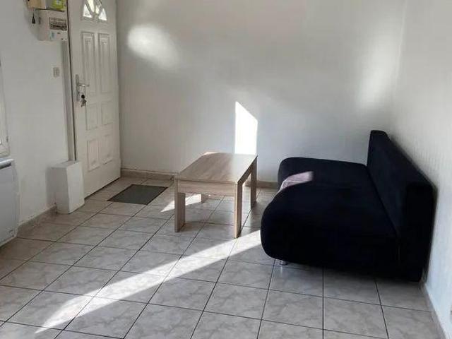Beau T2 meublé 40m² bien isolé quartier tranquille