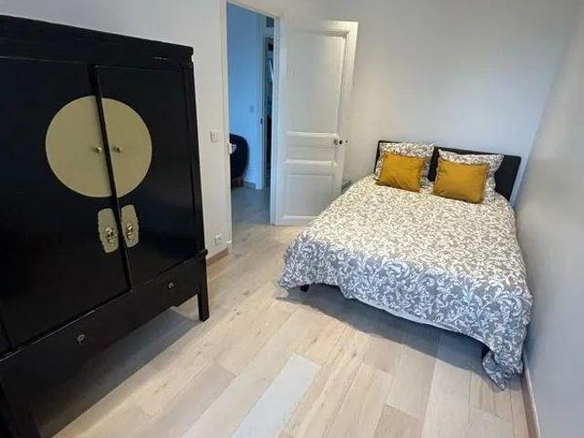 Beau T2 meublé 40m² secteur Sébastopol lumineux