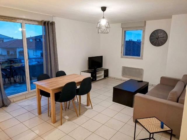 Beau T2 meublé 50m2 dans résidence sécurisée