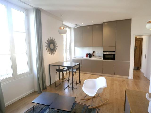 Beau T2 meublé 34m² récemment rénové centre ville