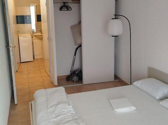 Beau T2 meublé 36m² Timone