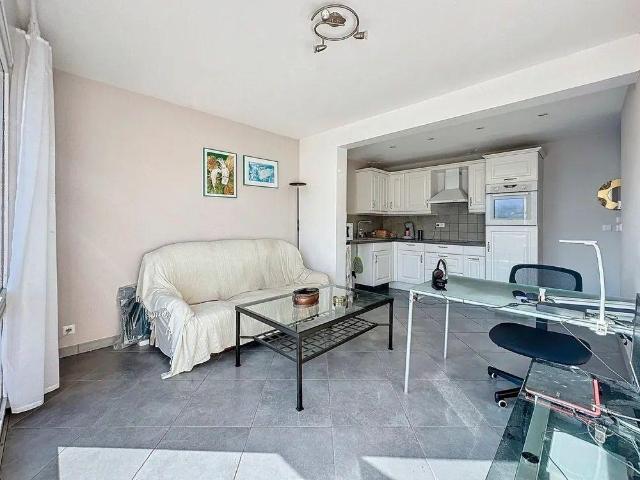 Beau T2 meublé 38m² exposé sud
