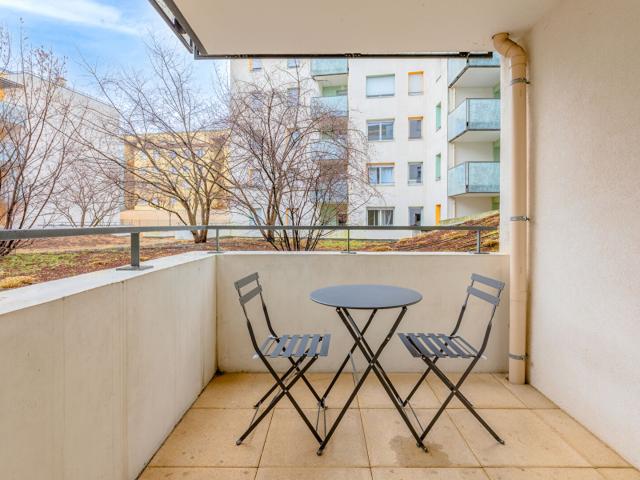 Beau T2 meublé avec balcon et garage