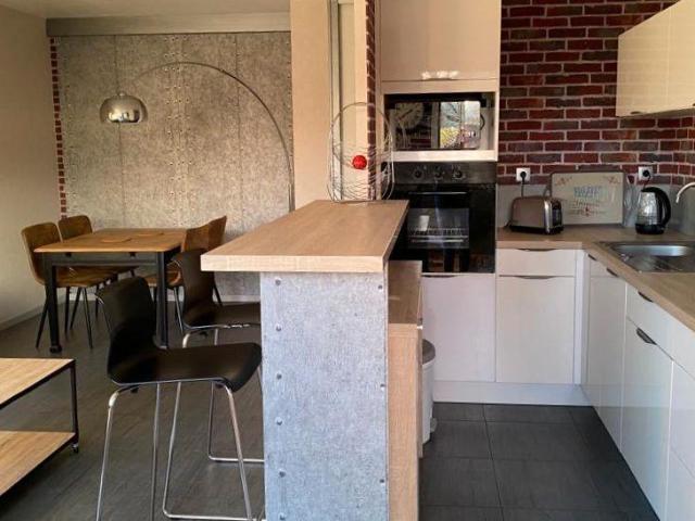 Beau T2 meublé et lumineux 46m² avec terrasse