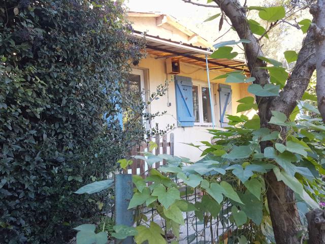 Beau T2 avec terasse et jardinet 13011 | Home Invest