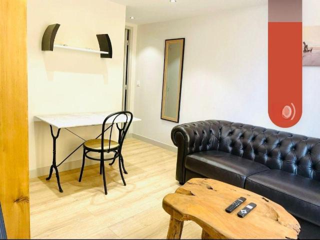 Beau T2 Climatisé meublé 31m² Monplaisir