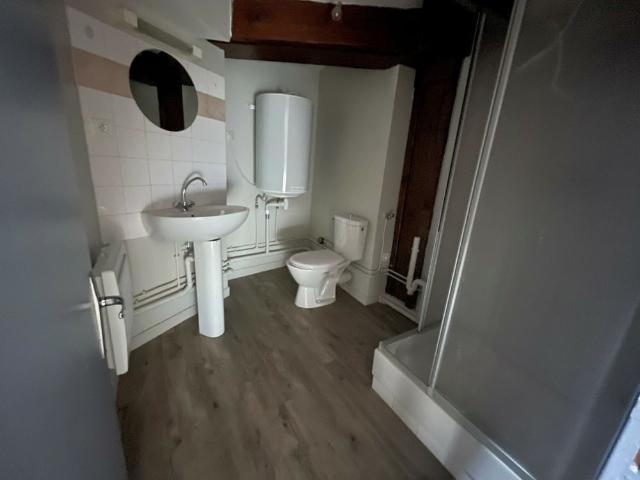 Beau T2 Duplex 40 m² – LOCATION – LIMOGES – BEGIP