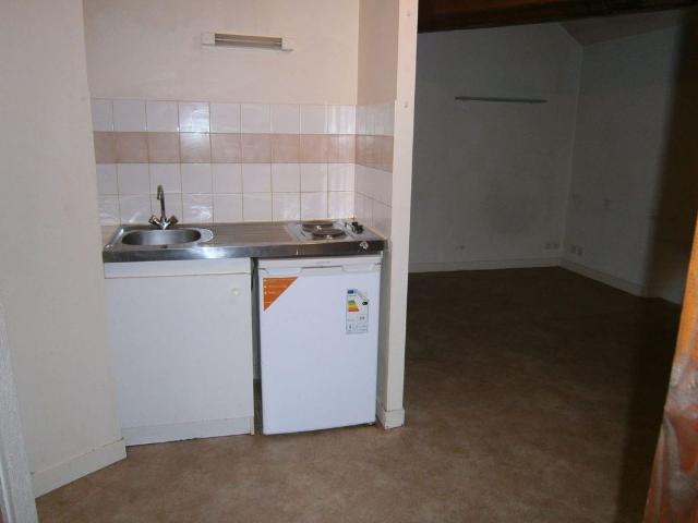 Beau T2 Duplex 40 m² – LOCATION – LIMOGES – BEGIP